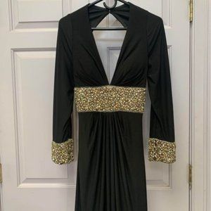 Stunning Mac Duggal Jersey Gown